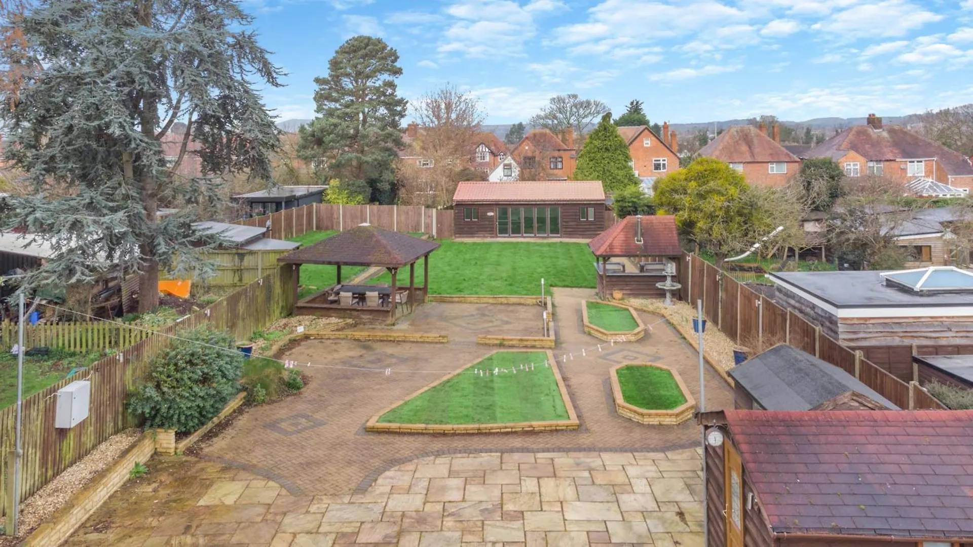 Robinswood House - A Beautiful Family Home Near The Cotswold Gloucester Holiday home