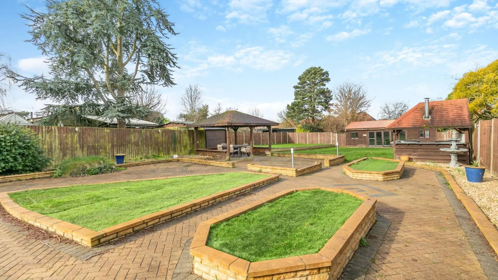 Robinswood House - A Beautiful Family Home Near The Cotswold Gloucester Holiday home